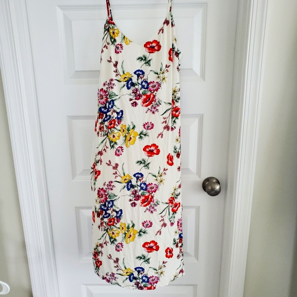 NWT Floral Midi Dress
